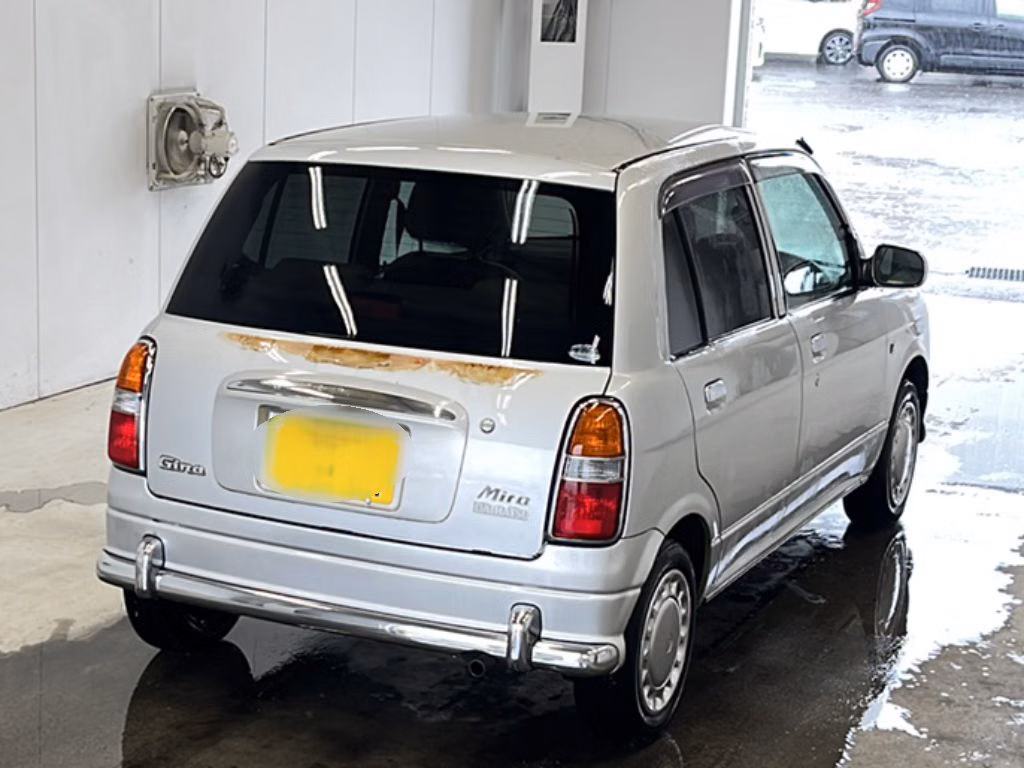 DAIHATSU MIRA GINO
