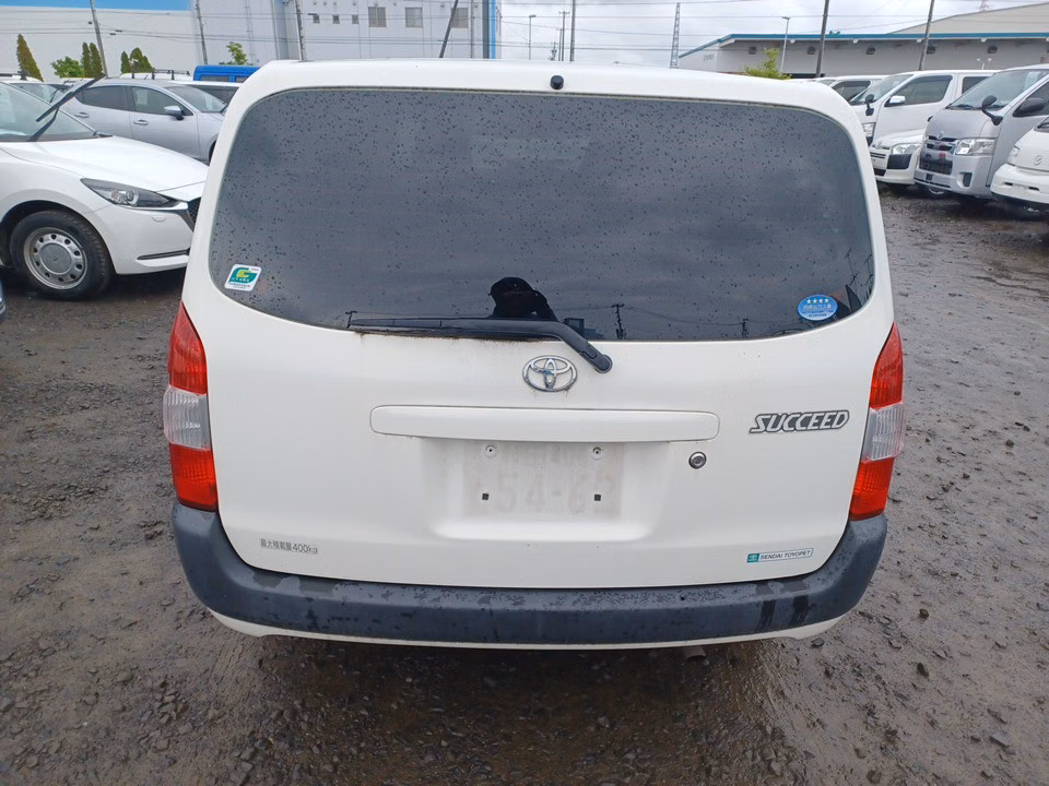 TOYOTA PROBOX