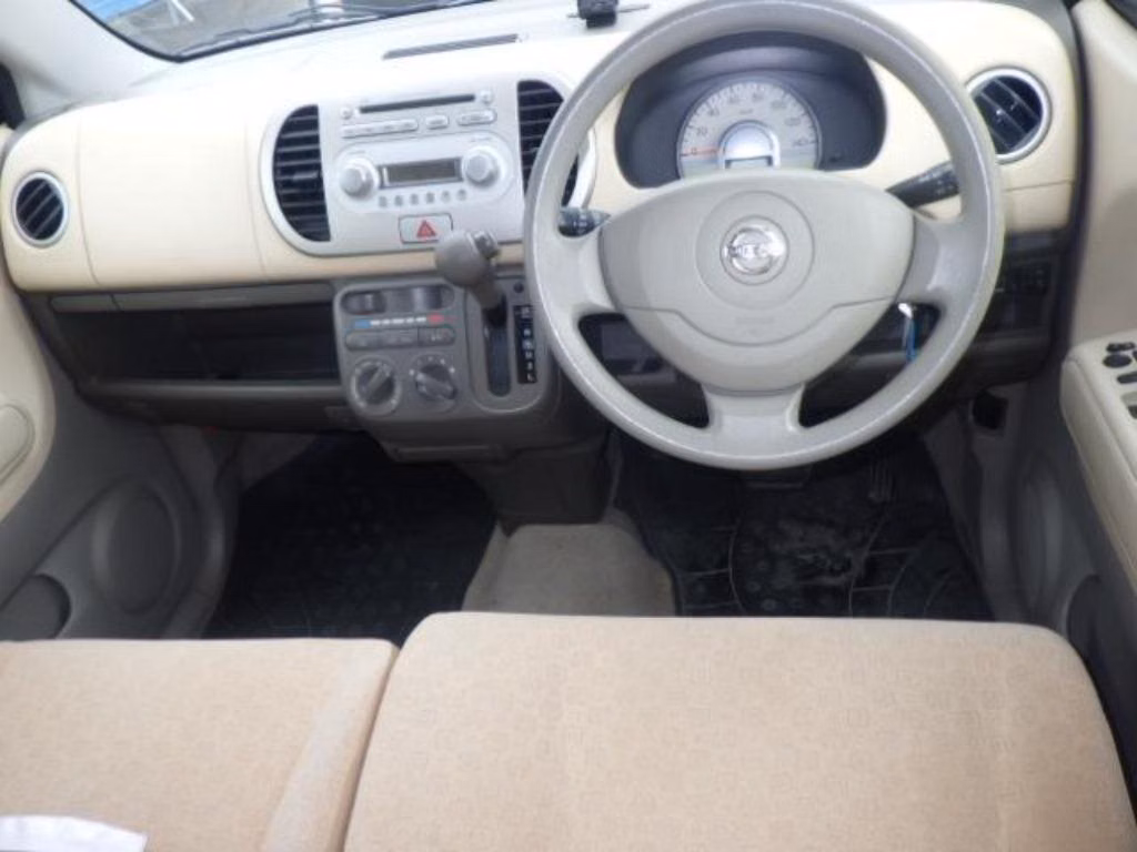 NISSAN MOCO