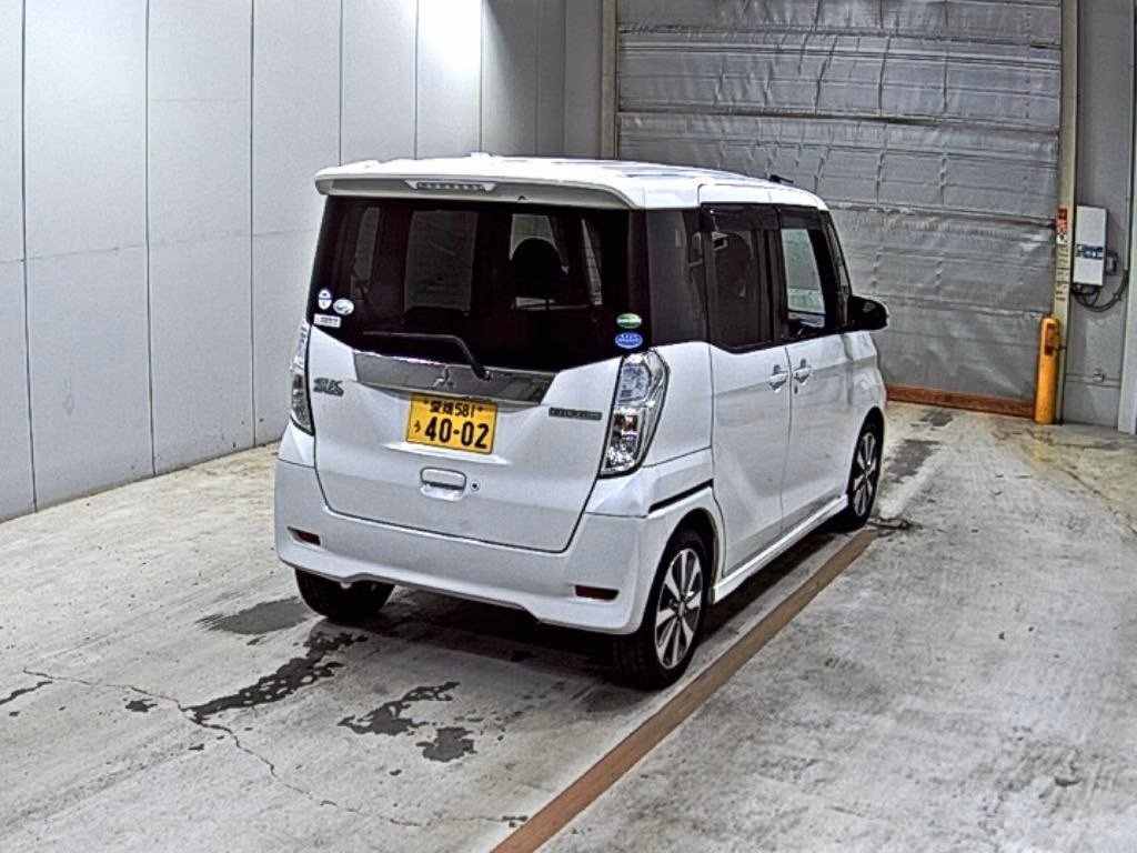 MITSUBISHI EK SPACE