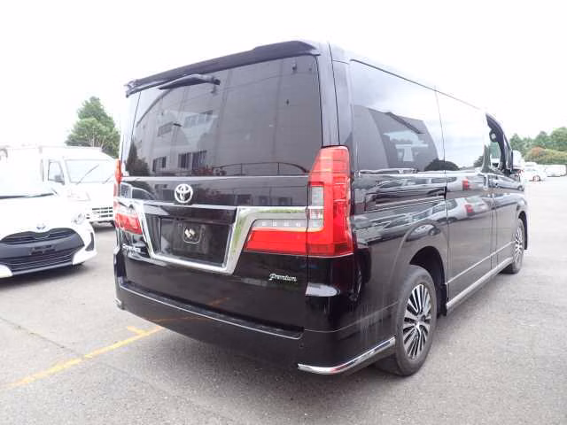 TOYOTA GRANACE