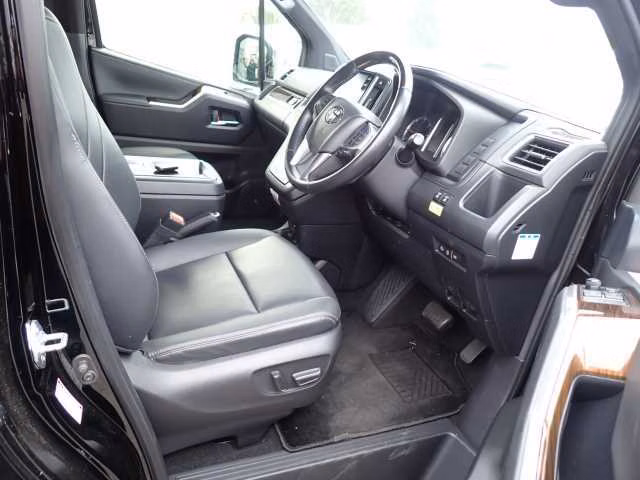 TOYOTA GRANACE