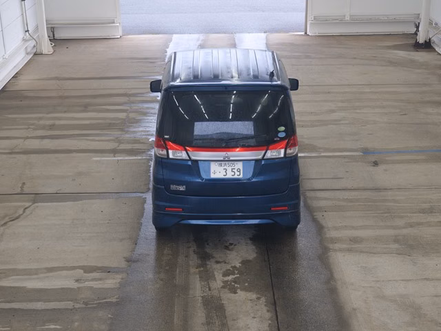 MITSUBISHI DELICA D:2