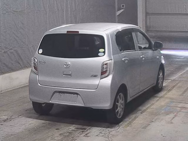 TOYOTA PIXIS EPOCH