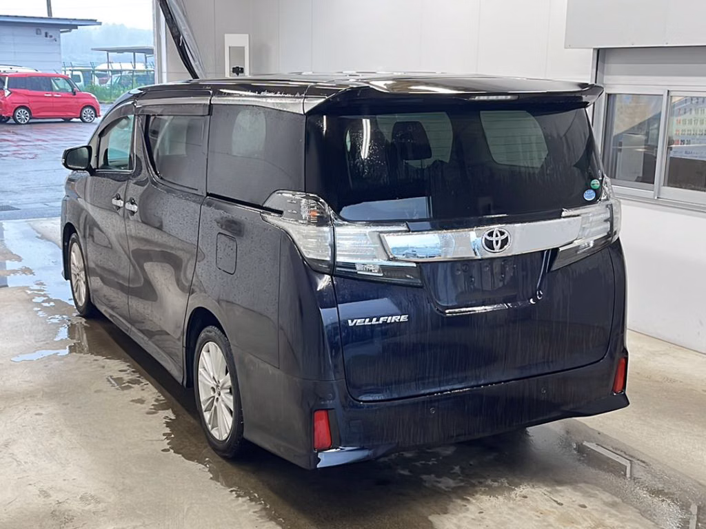 TOYOTA VELLFIRE