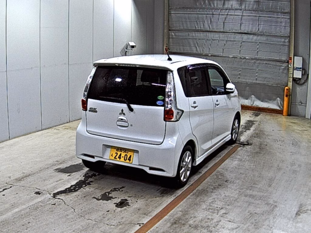 MITSUBISHI EK CUSTOM