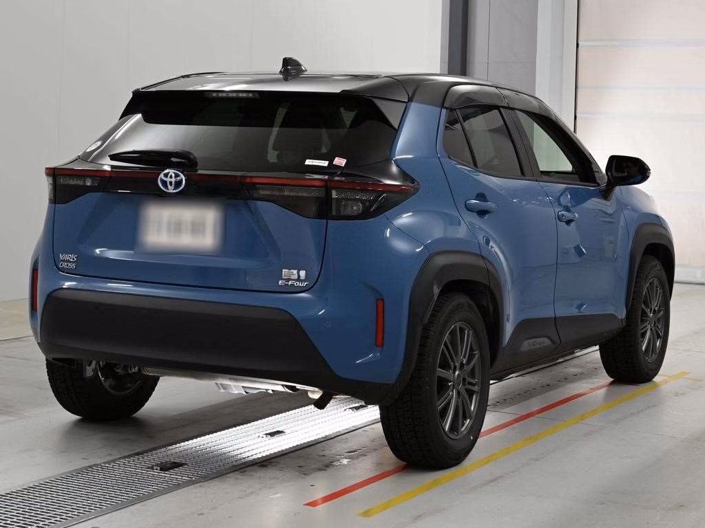 TOYOTA YARIS CROSS
