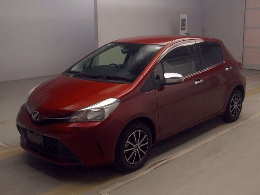 TOYOTA VITZ
