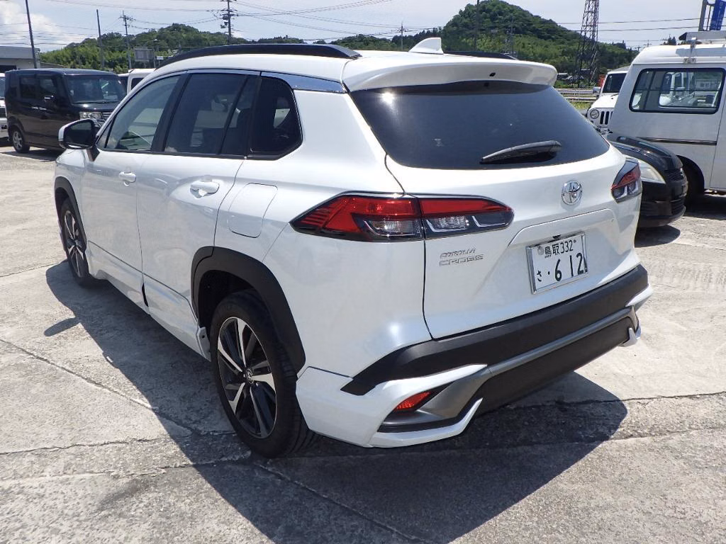 TOYOTA COROLLA CROSS