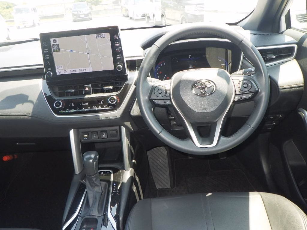 TOYOTA COROLLA CROSS