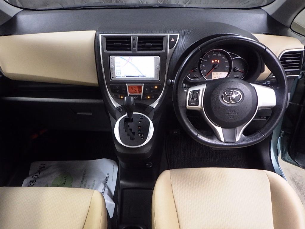 TOYOTA RACTIS