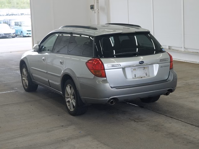 SUBARU OUTBACK