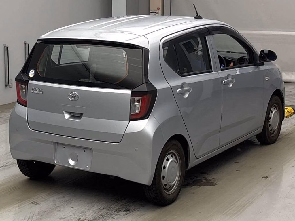 TOYOTA PIXIS EPOCH