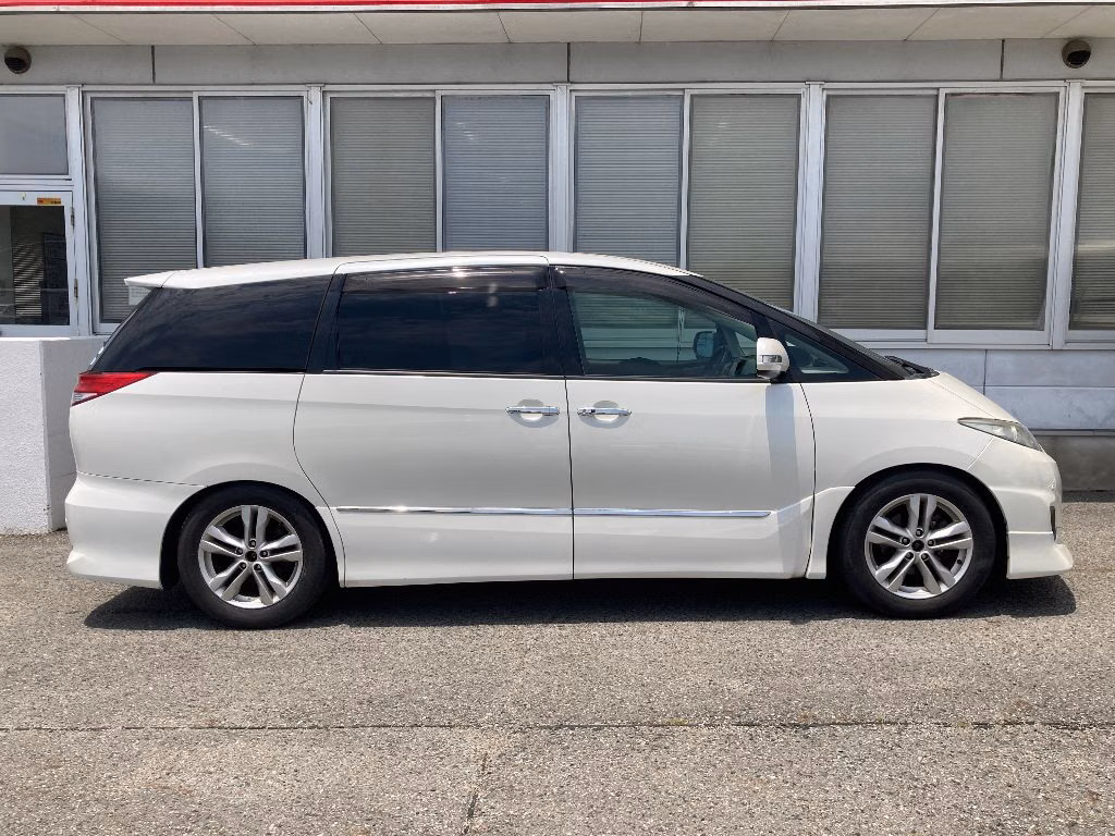 TOYOTA ESTIMA