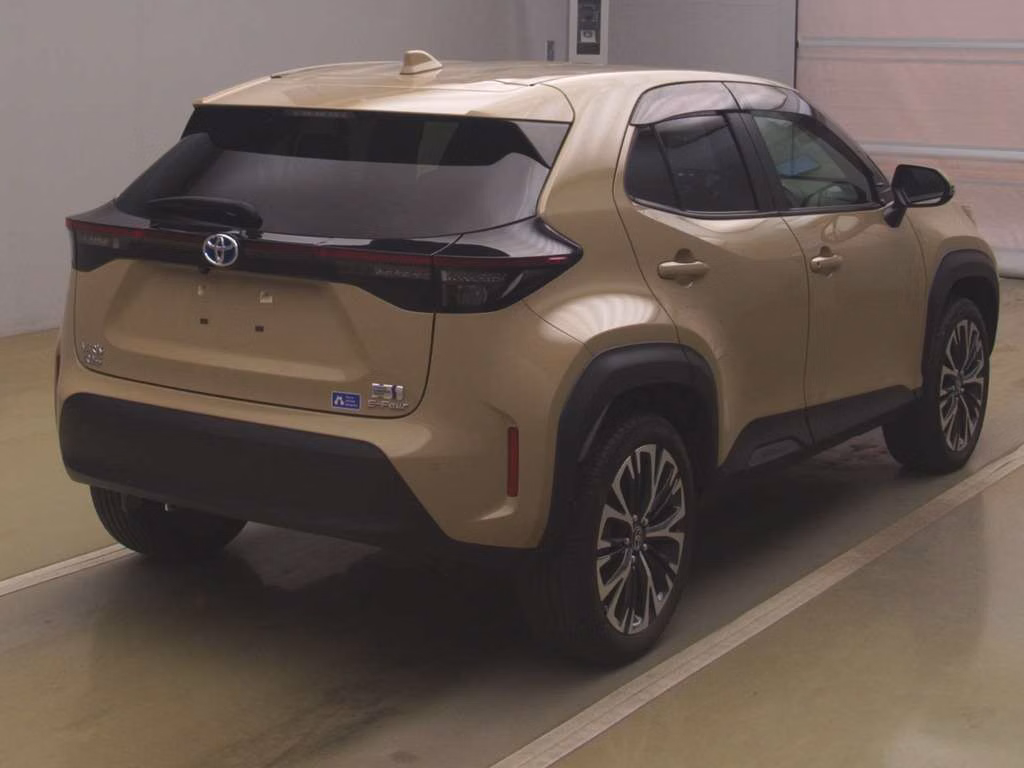 TOYOTA YARIS CROSS
