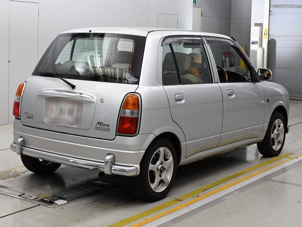 DAIHATSU MIRA GINO