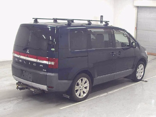 MITSUBISHI DELICA D:5