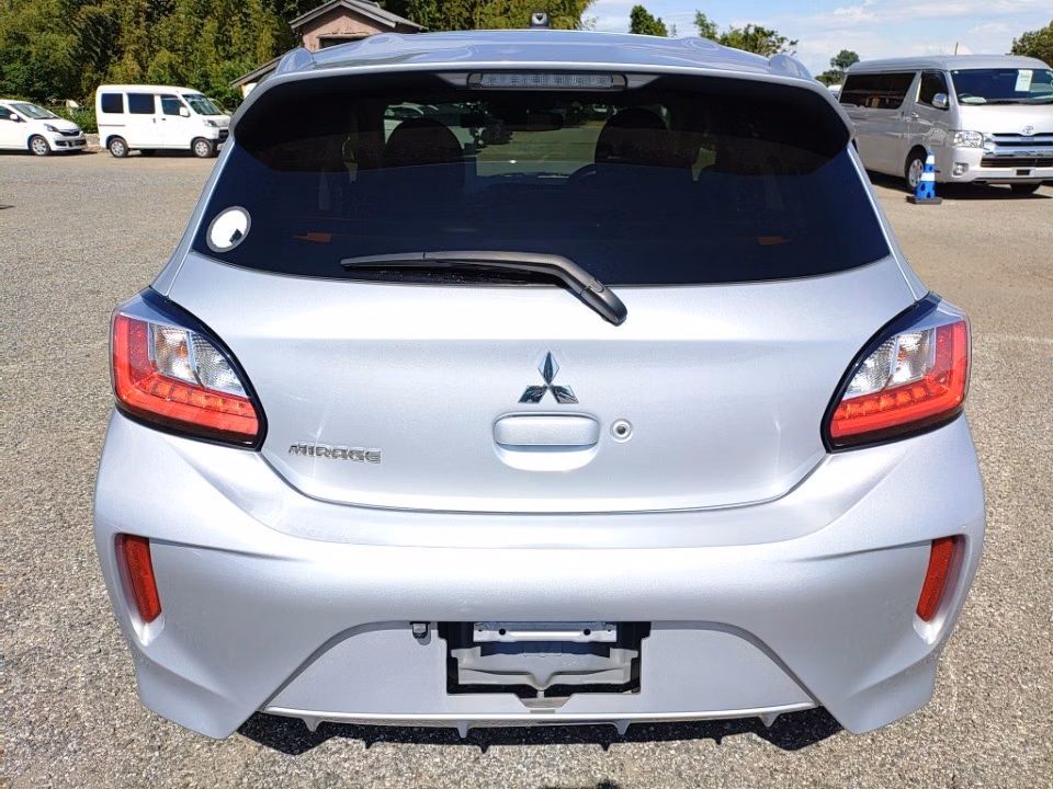 MITSUBISHI MIRAGE