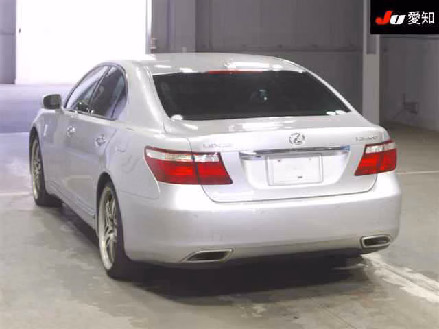 LEXUS LS460