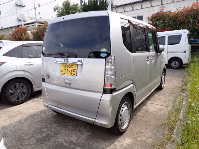 HONDA N-BOX+