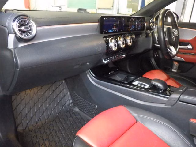 MERCEDES-BENZ A-CLASS