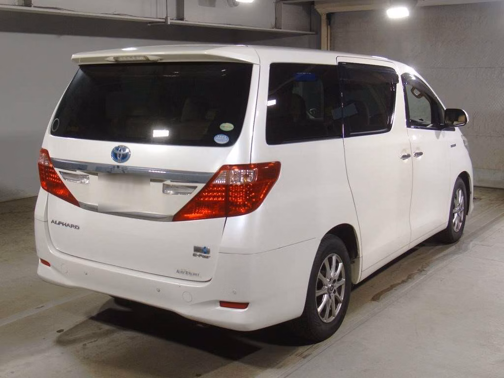 TOYOTA ALPHARD