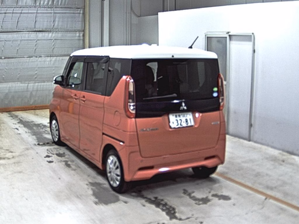MITSUBISHI EK SPACE