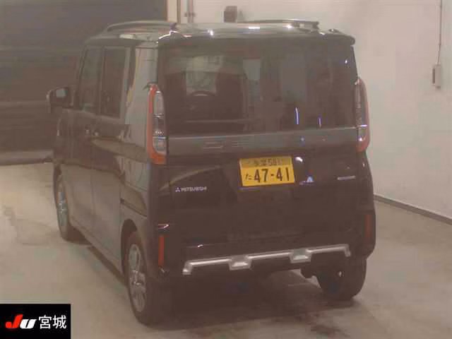 MITSUBISHI DELICA MINI