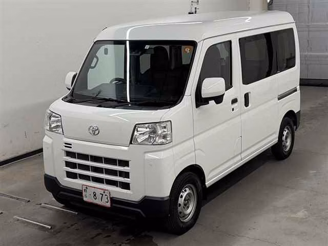 TOYOTA PIXIS VAN