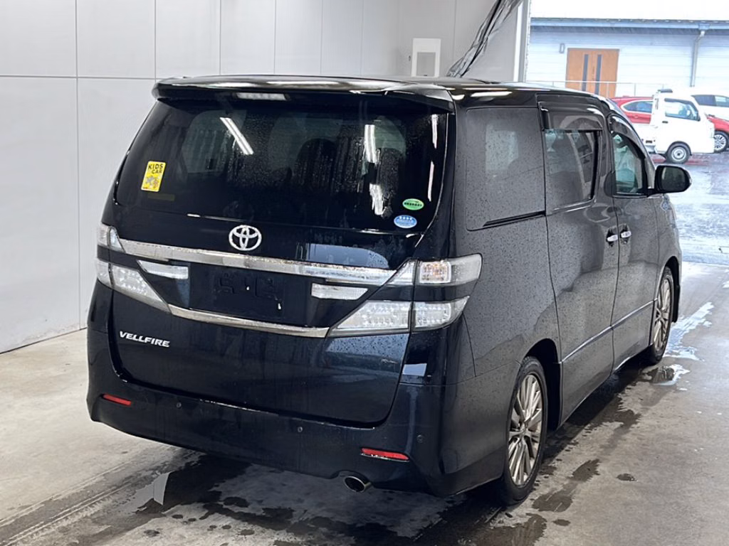 TOYOTA VELLFIRE