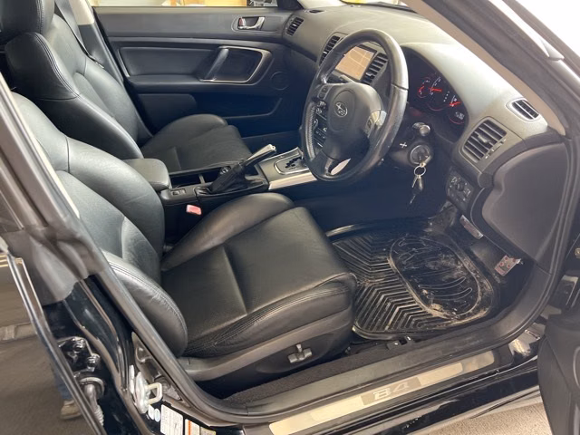 SUBARU LEGACY B4