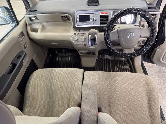 HONDA LIFE