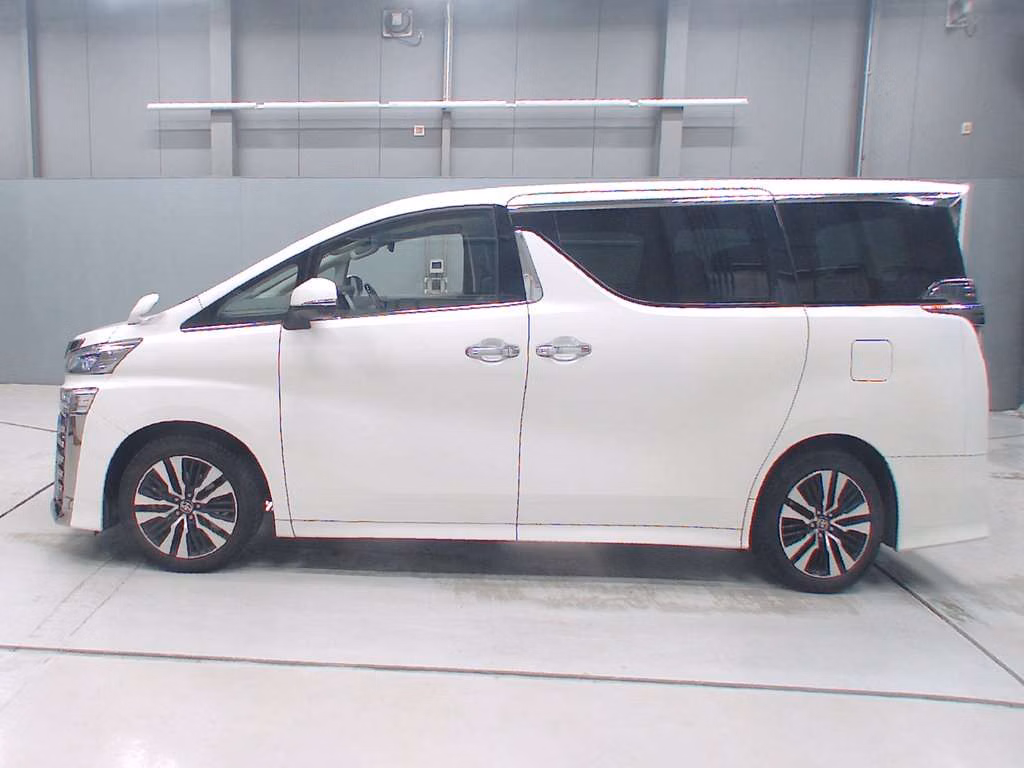 TOYOTA VELLFIRE