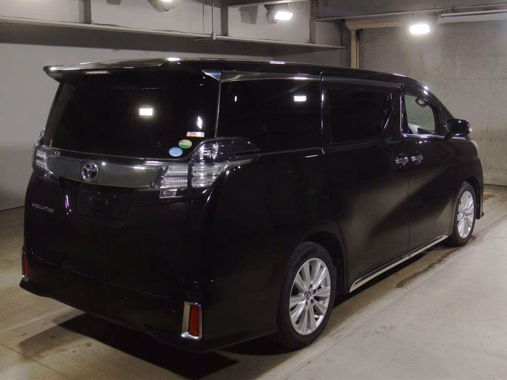 TOYOTA VELLFIRE