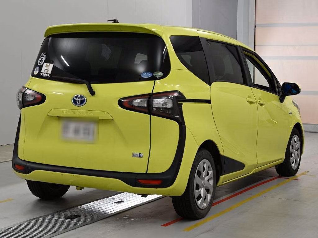 TOYOTA SIENTA