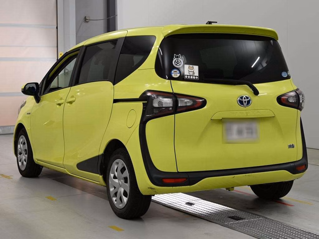 TOYOTA SIENTA