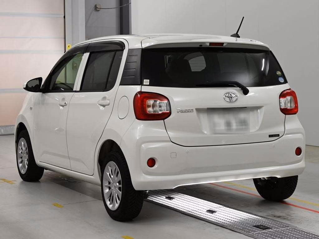 TOYOTA PASSO