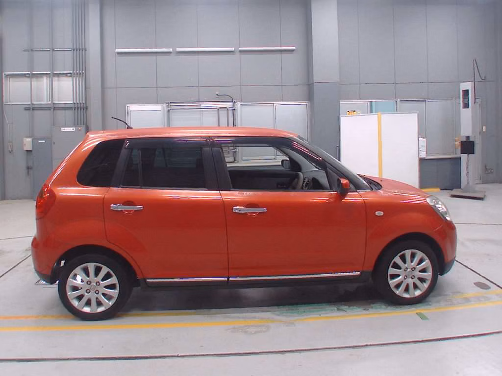 MAZDA VERISA