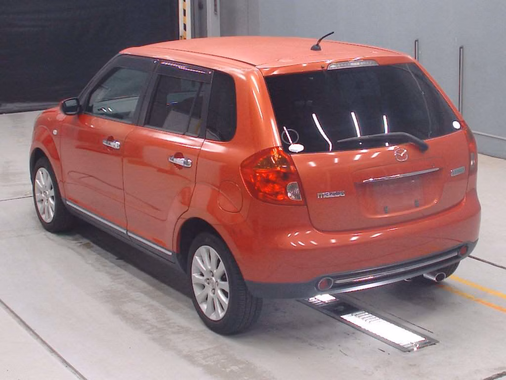 MAZDA VERISA