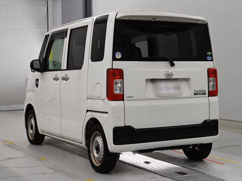 DAIHATSU HIJET CADDIE