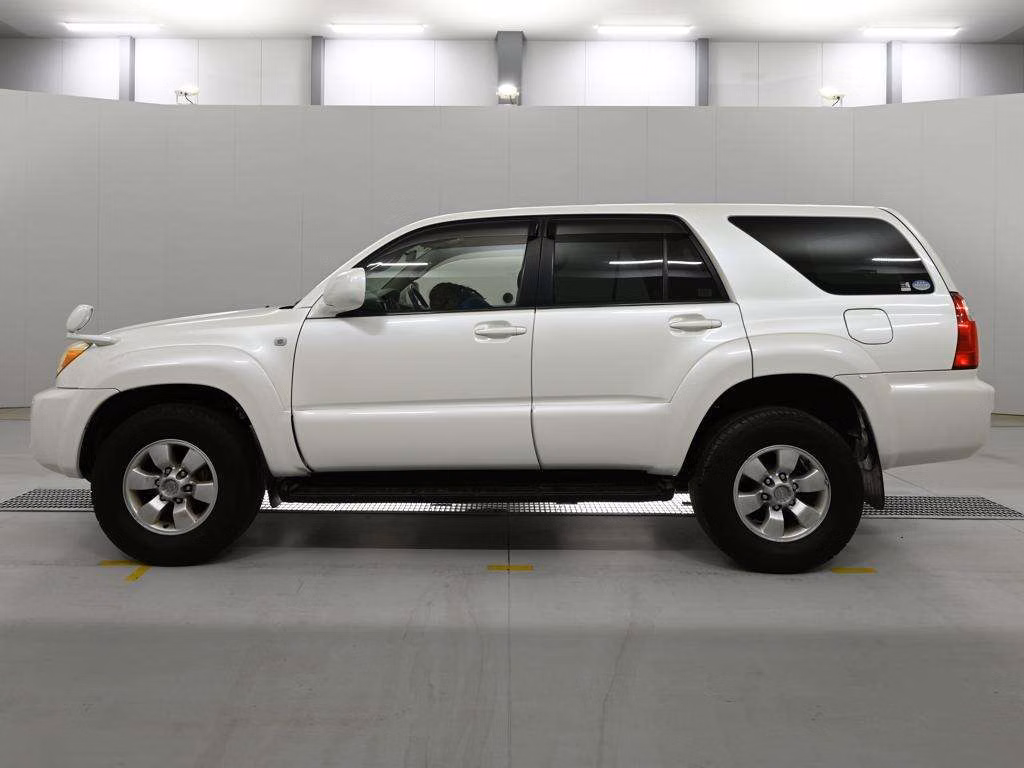 TOYOTA HILUX SURF