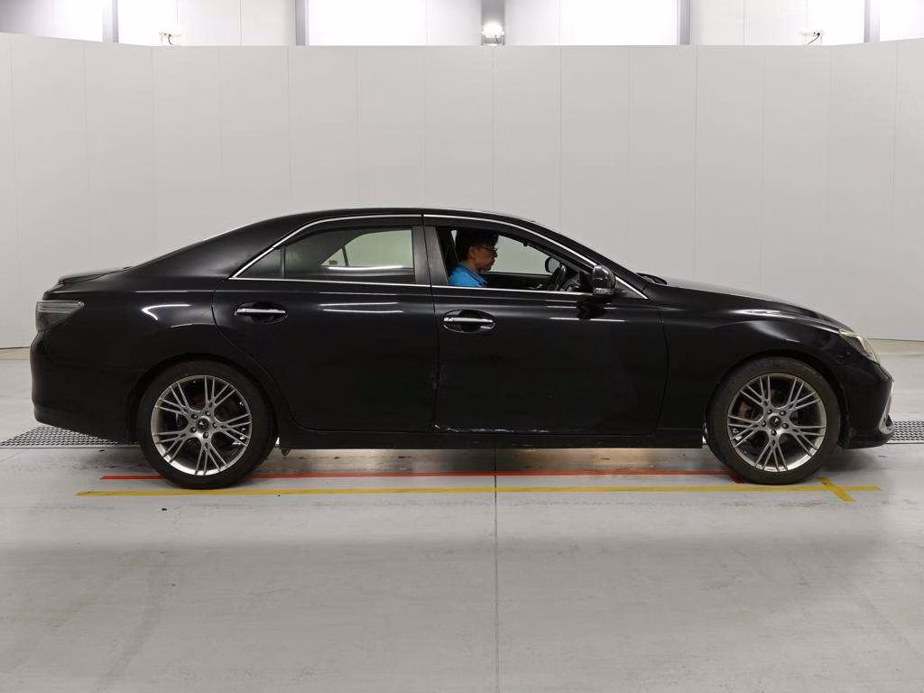 TOYOTA MARK X
