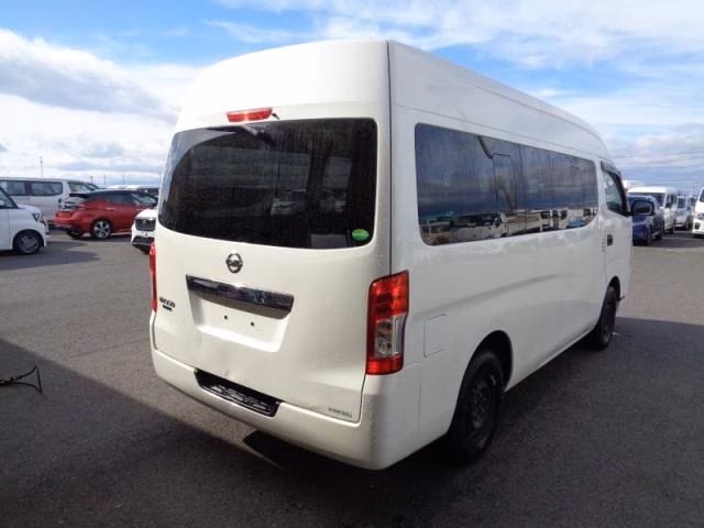 NISSAN NV350 CARAVAN