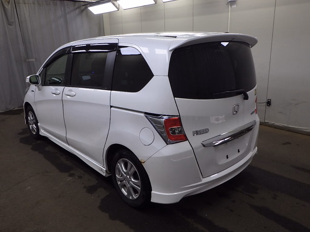 HONDA FREED
