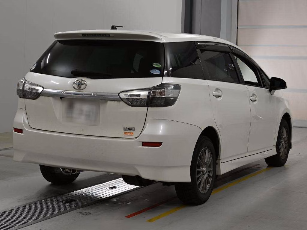 TOYOTA WISH