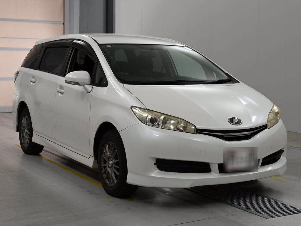 TOYOTA WISH