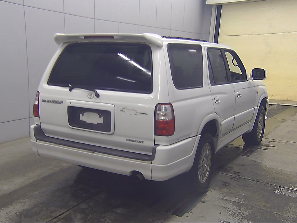 TOYOTA HILUX SURF