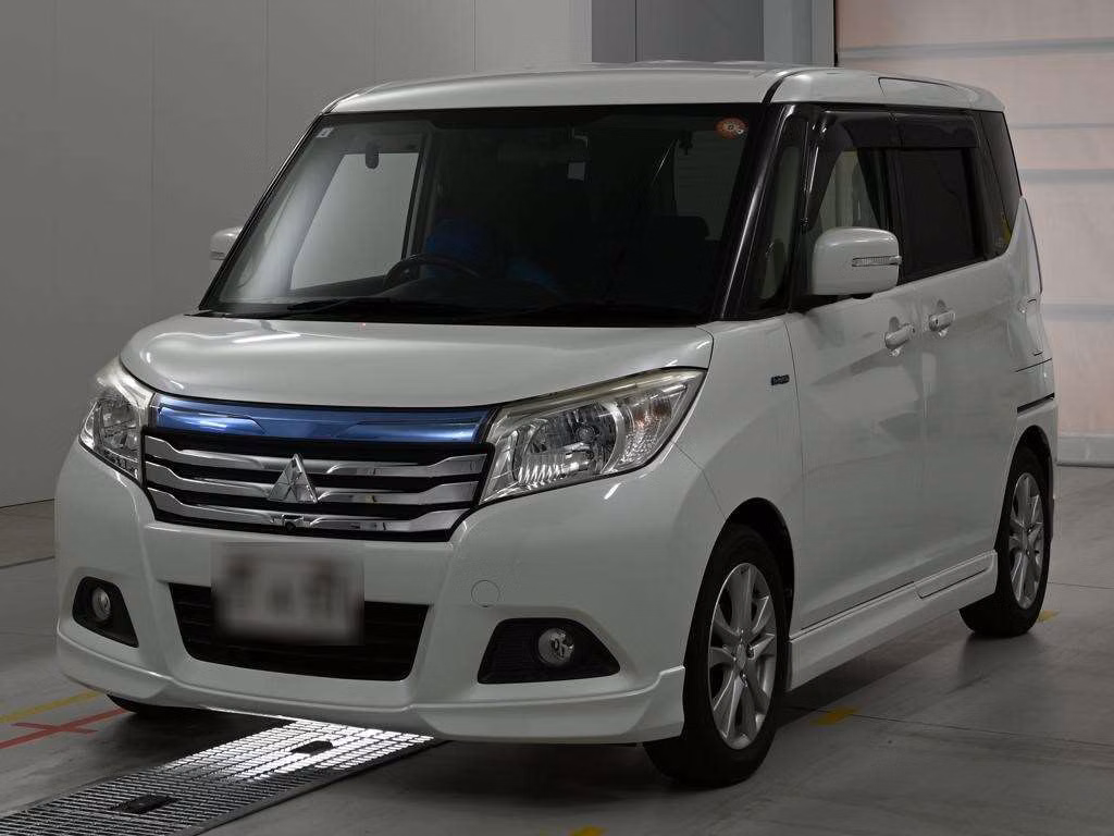 MITSUBISHI DELICA D:2