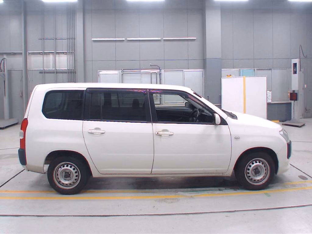 MAZDA FAMILIA