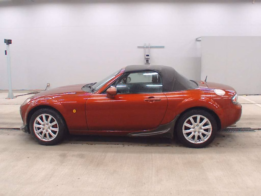 MAZDA ROADSTER